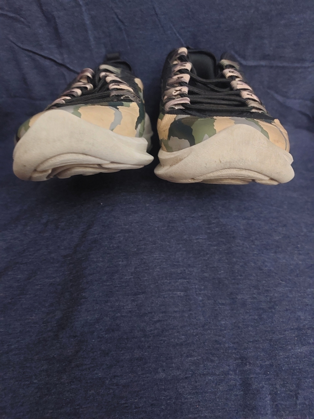 Nike Air Max Women's Camo Print Athletic Shoes in Black and Olive Sz 8 - Picture 4 of 16